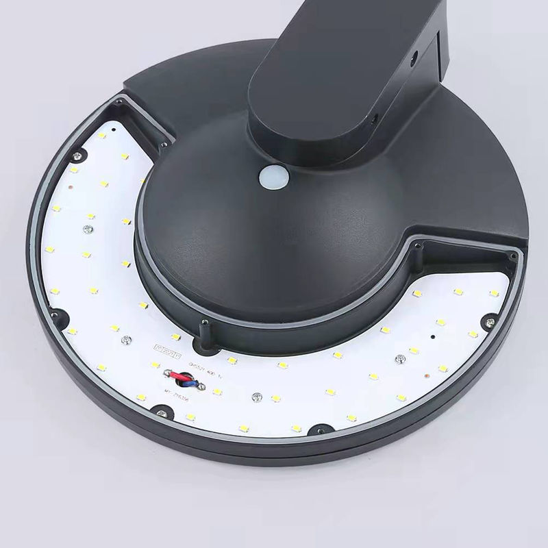 IP66 LEDのPIRのモーションセンサーが付いている屋外の太陽動力を与えられた防水壁ライト ランプ