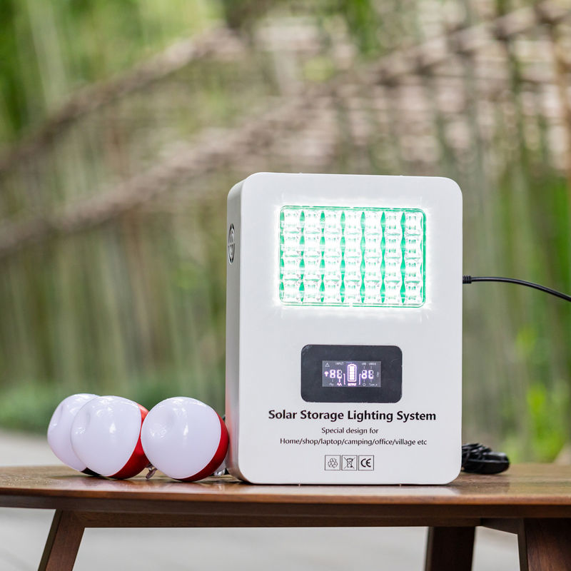 効率的で長持ちする携帯太陽光発電機 12V/220V 3.6 Ah バッテリー