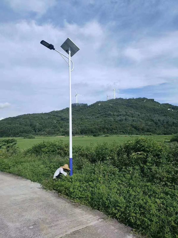 2太陽街灯60W 80W太陽LEDの道のすべては半太陽街灯をつける
