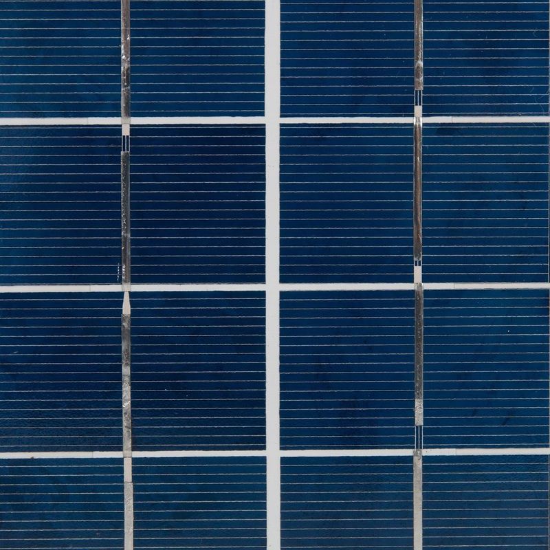 DCの太陽系の家の太陽充電器のための携帯用つく太陽電池パネルシステム