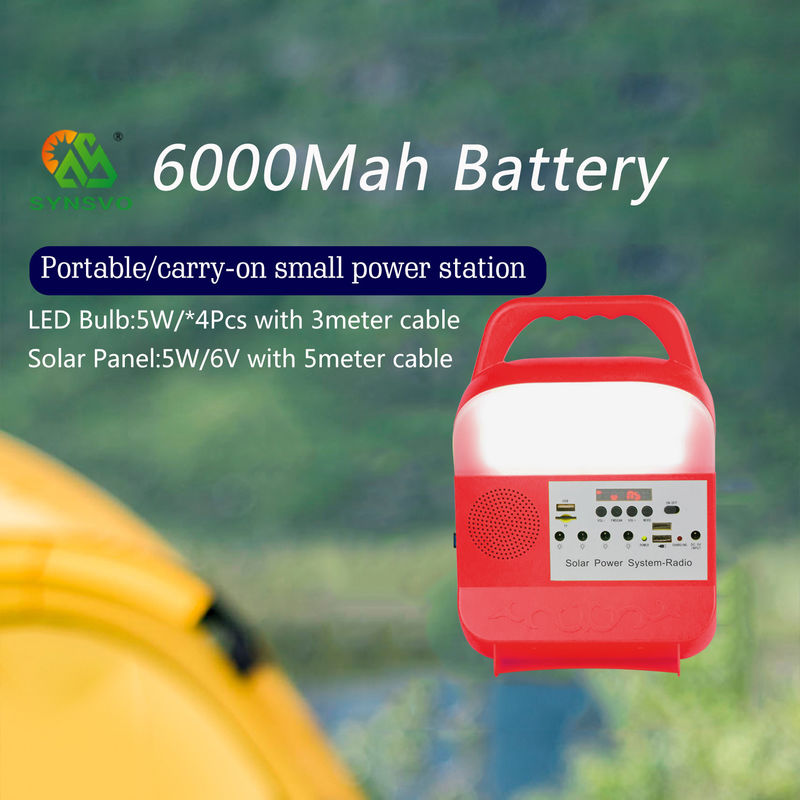 6000Mah 5kwの携帯用太陽発電機の照明装置のキットはタイプを渡した