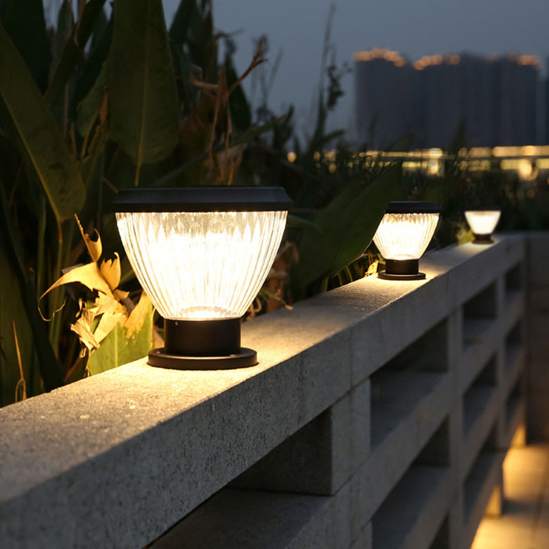 1つのランプの柱ライトの庭LEDの太陽屋外の防水装飾すべて