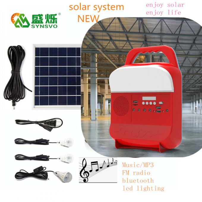 太陽照明装置を満たすFMのラジオの電話が付いている格子太陽エネルギーシステムを離れた10W